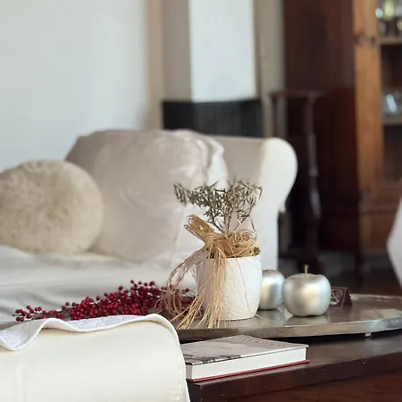 Afroditi Arhontiko فندق لِتوخورو