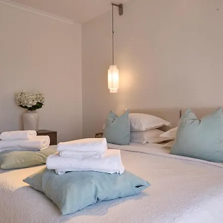 Afroditi Arhontiko لِتوخورو