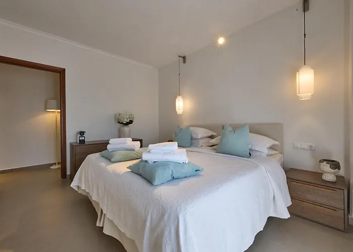 Afroditi Arhontiko *