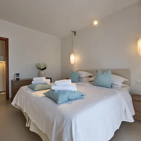 Afroditi Arhontiko *