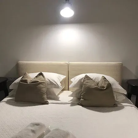 Hotel Afroditi Arhontiko *