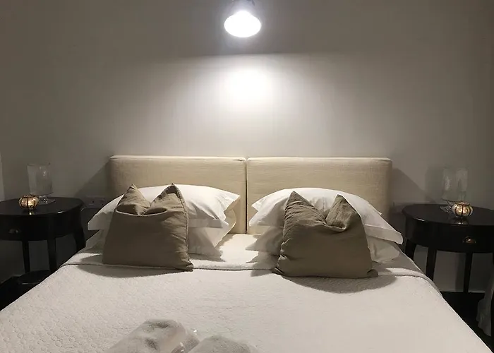 Hotel Afroditi Arhontiko *